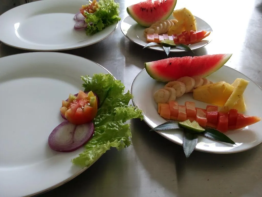 Inlak Garden Hotel Negombo